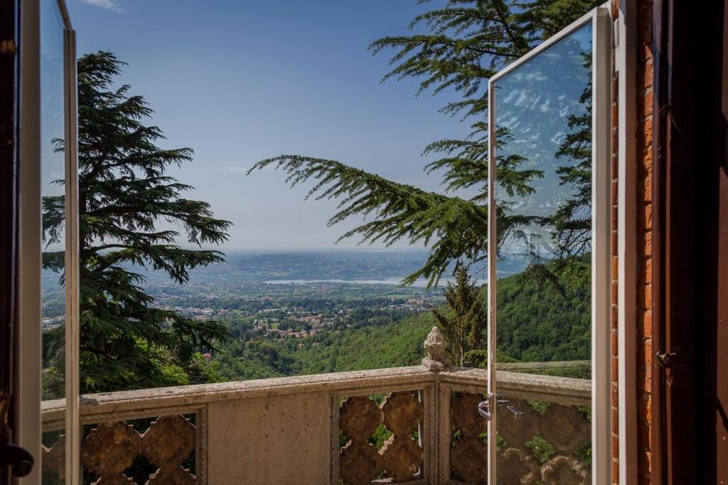 Apartamento Il Parco E Gli Affreschi Varese Exterior foto