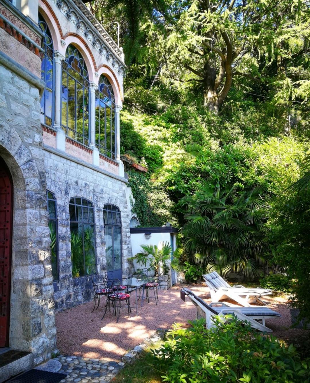 Apartamento Il Parco E Gli Affreschi Varese Exterior foto